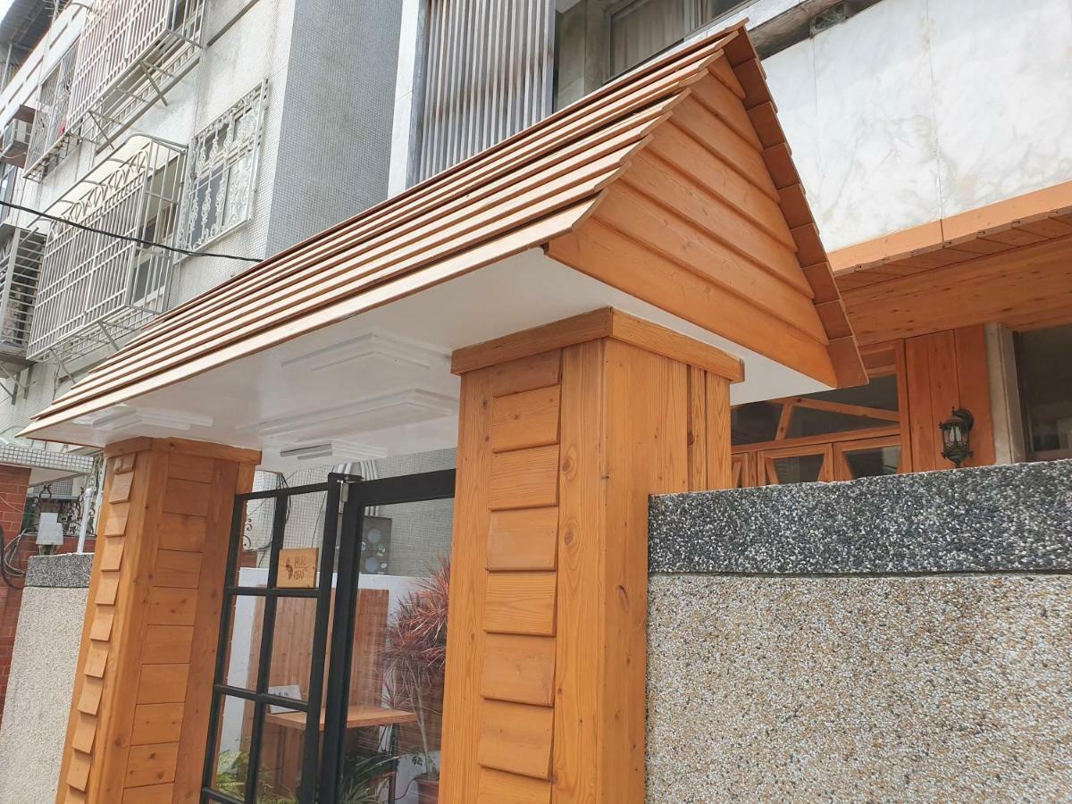 Honey House Tainan Bed & Breakfast ภายนอก รูปภาพ